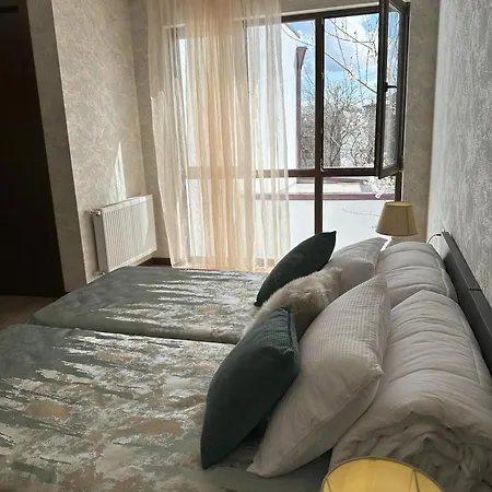 דירות טביליסי Three Palms House מראה חיצוני תמונה