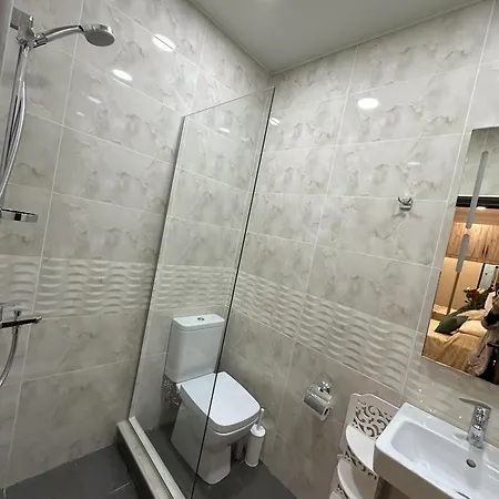דירות טביליסי Three Palms House מראה חיצוני תמונה